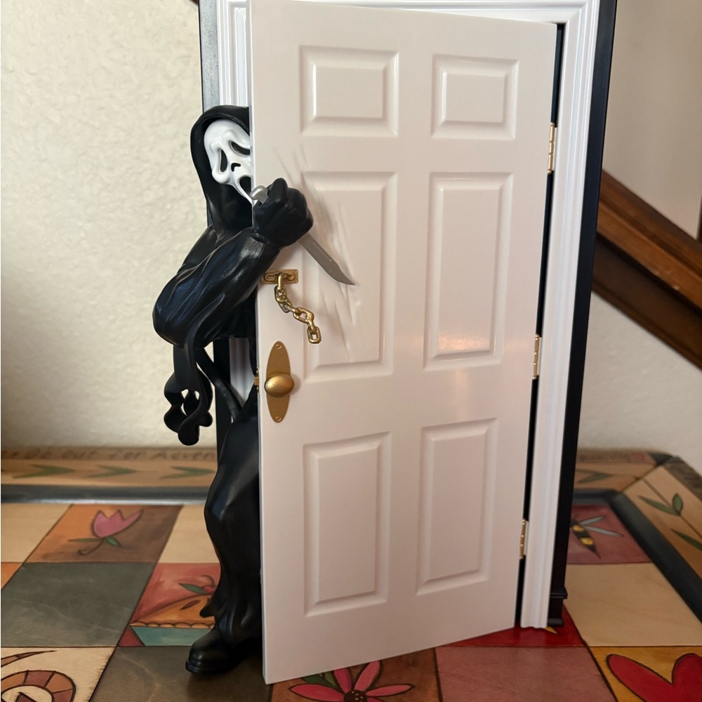 Scream 7 AMC Ghostface popcorn bucket